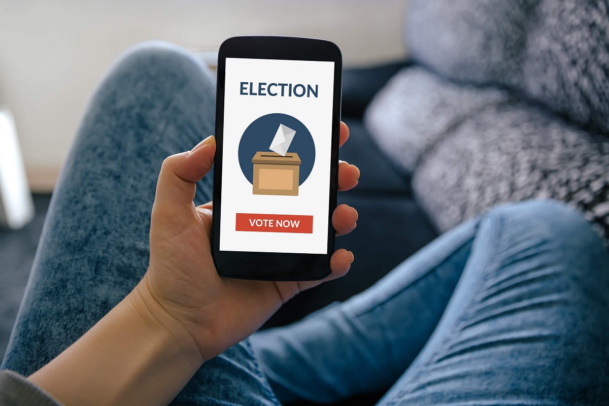 FHE-based private blockchain voting system